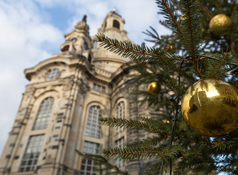 Frauenkirche church at Christmas in Dresden, Germany