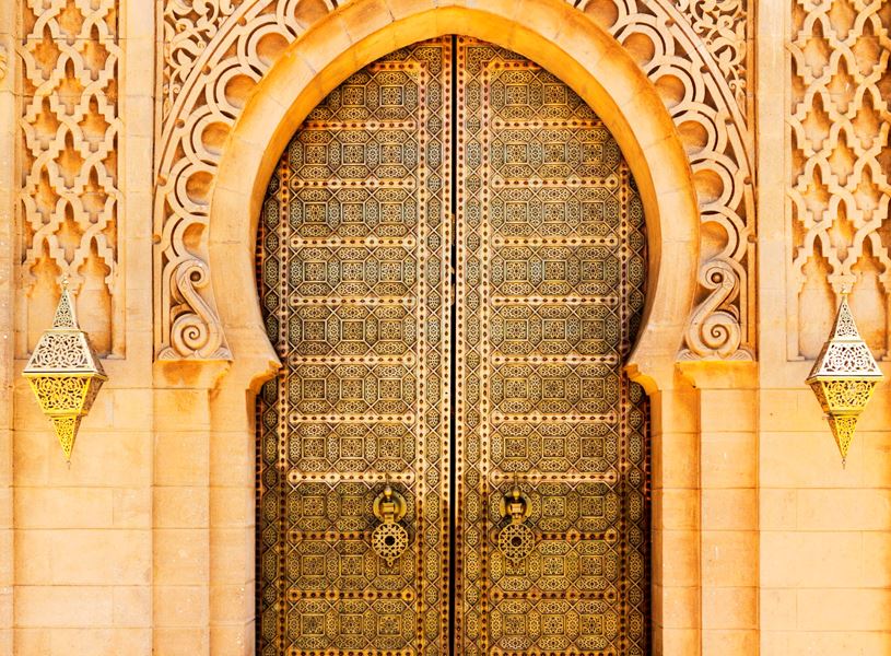 Arched doorway at the Mausoleum of Mohammed V in Rabat, Morocco