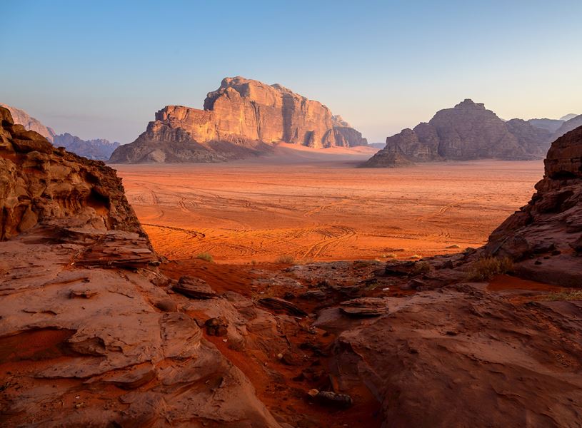 Sunrise in Wadi Rum desert, Jordan