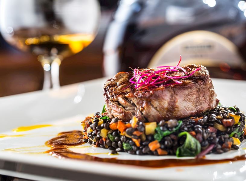 Enjoy a heaty dish during your Dine Around Meal 