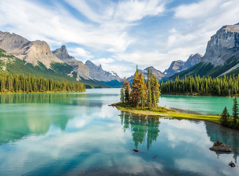 Maligne Lake, Jasper National Park, Canada