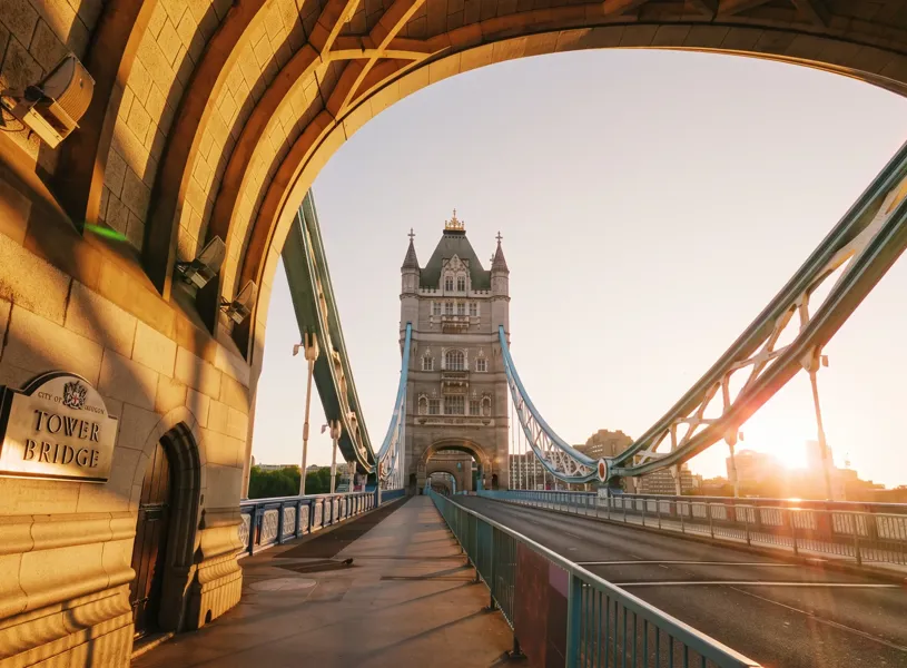 Day Hero Tower Bridge Sunset, London, England