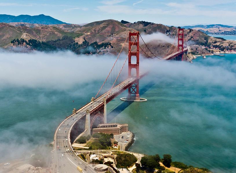 Golden Gate Bridge in San Fransisco, USA