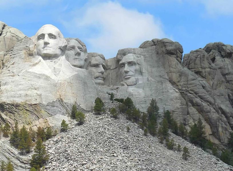 View of Mount Rushmore, USA
