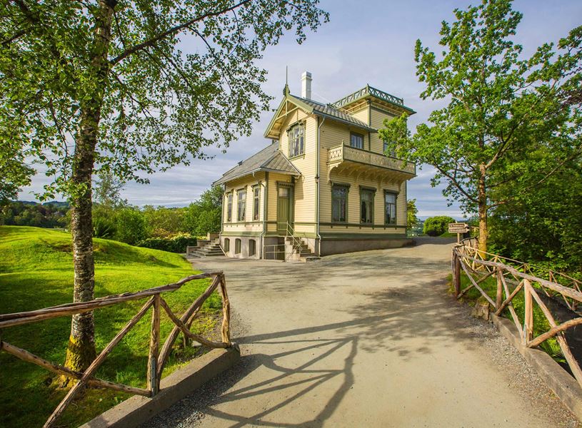 Edvard Grieg’s historic home Troldhaugen surrounded by greenery