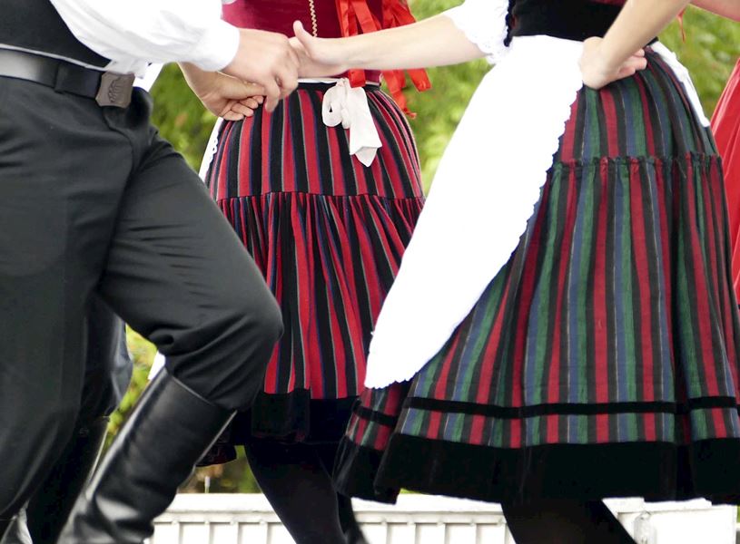 Hungarian and Gypsy Folklore show with dinner in Budapest, Hungary
