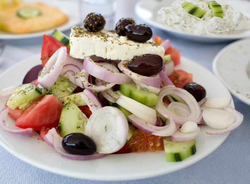 Dinner "mezi" style in Psiri with Acropolis visit, Greece