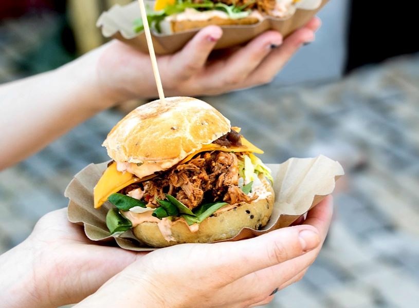 Take guided food tour around Portland, Oregon, USA