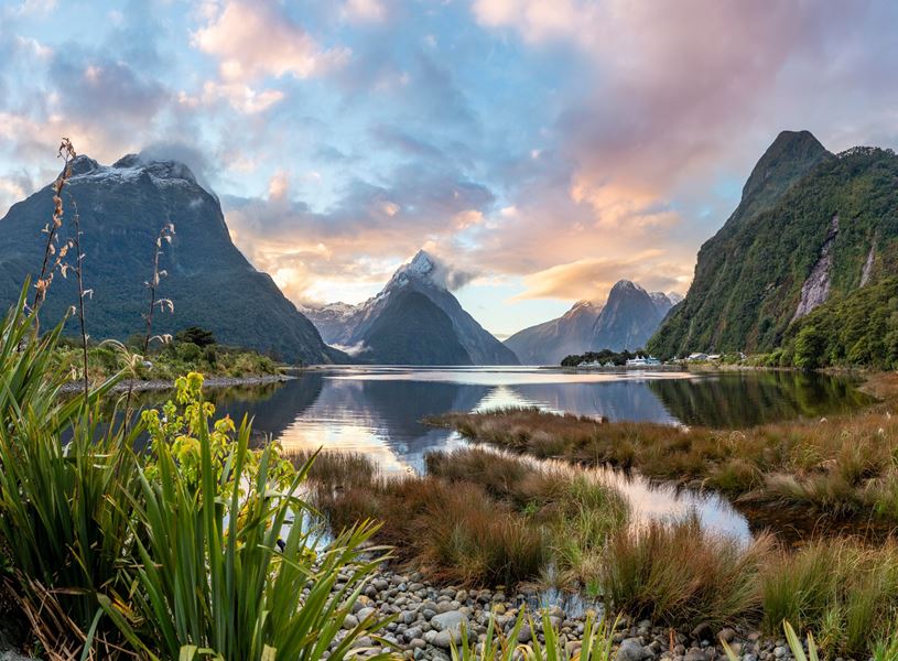See Milford Sound, South Island, New Zealand