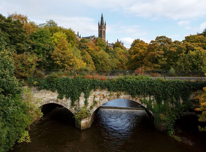 Depart Glasgow, Scotland