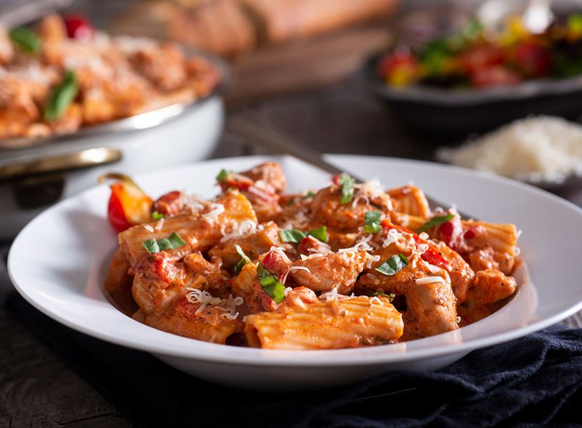 Chicken Rigatoni pasta dish in Italy