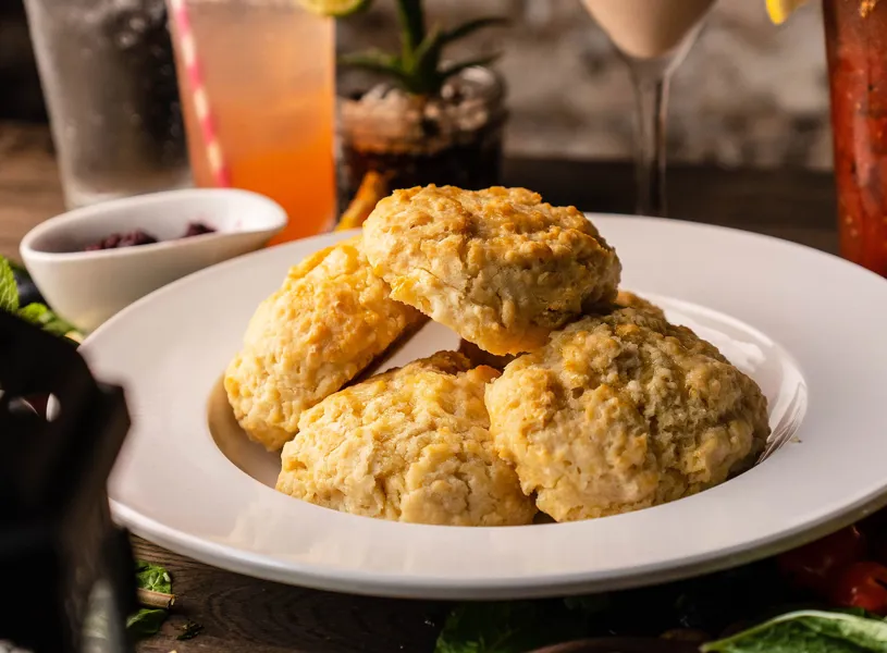 Be My Guest experience at a restaurant sample local food Savannah, Georgia, USA