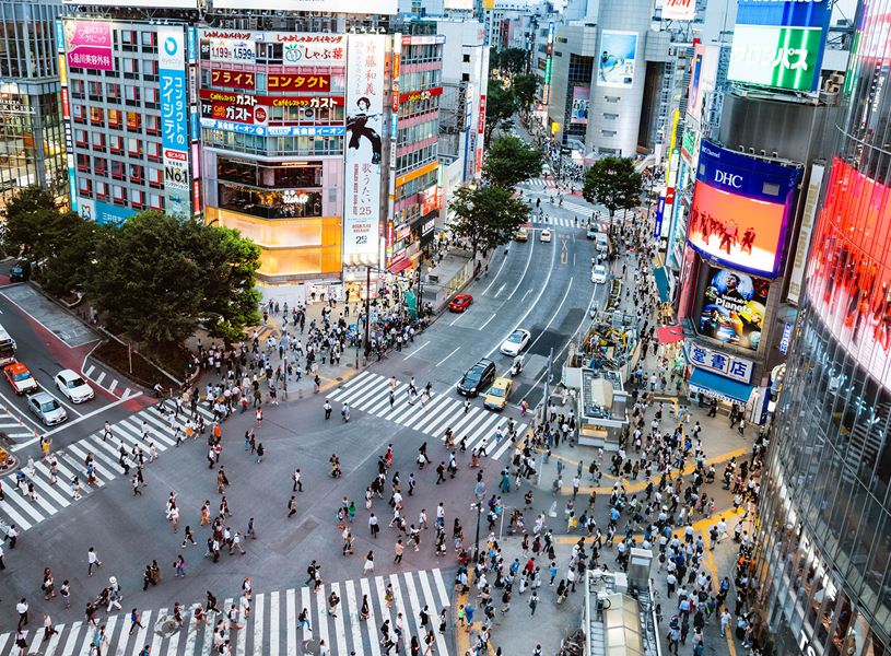 View of famous Shibuya pedestrian crossing, Tokyo, Japan