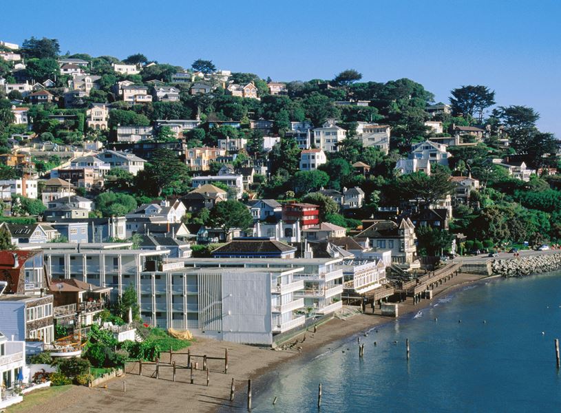 Waterfont houses at town beach, Sausalito, California, USA