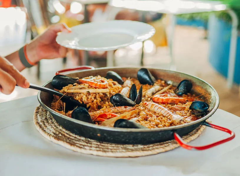 Paella Cooking Demonstration Dinner Valencia, Valencia, Spain
