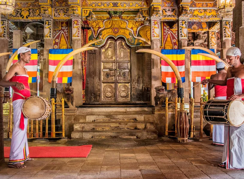 Temple of the Tooth Kandy, Sri Lanka