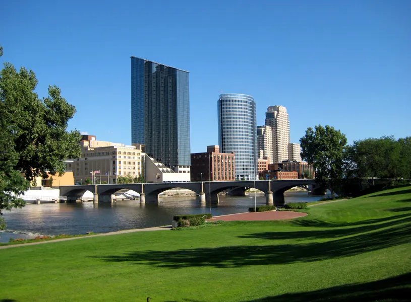 Grand River in Grand Rapids, Michigan, USA