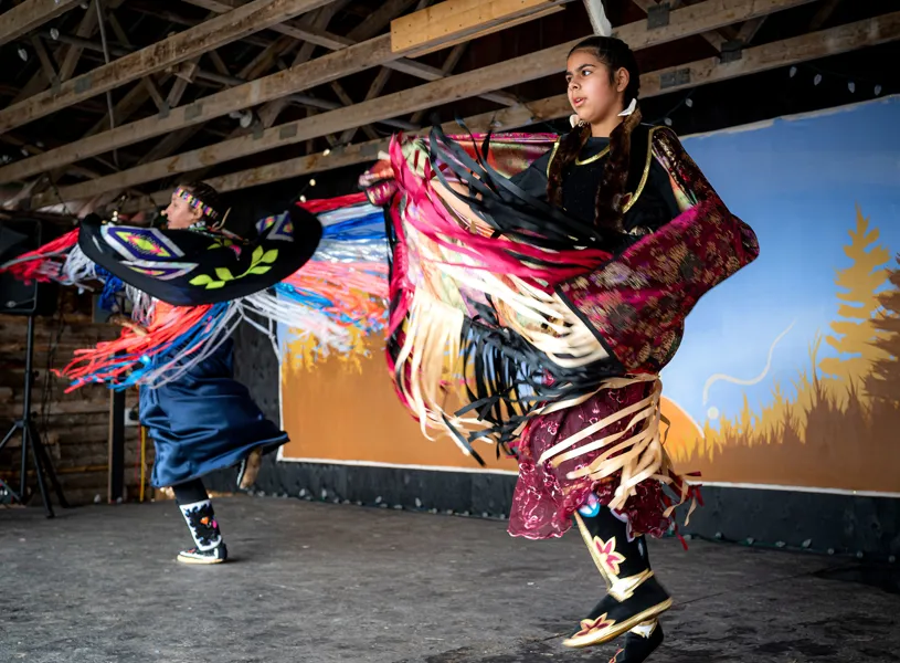 Pow Wow Dance First Nations Ottawa Canada