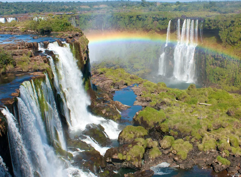 Iguassu Falls of the Iguazu River, Brazil