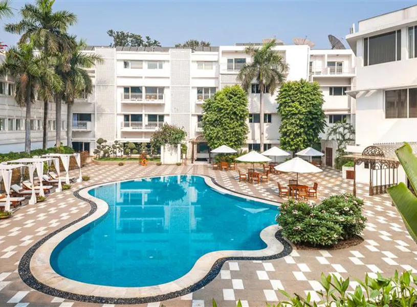Pool Claridges New Delhi India