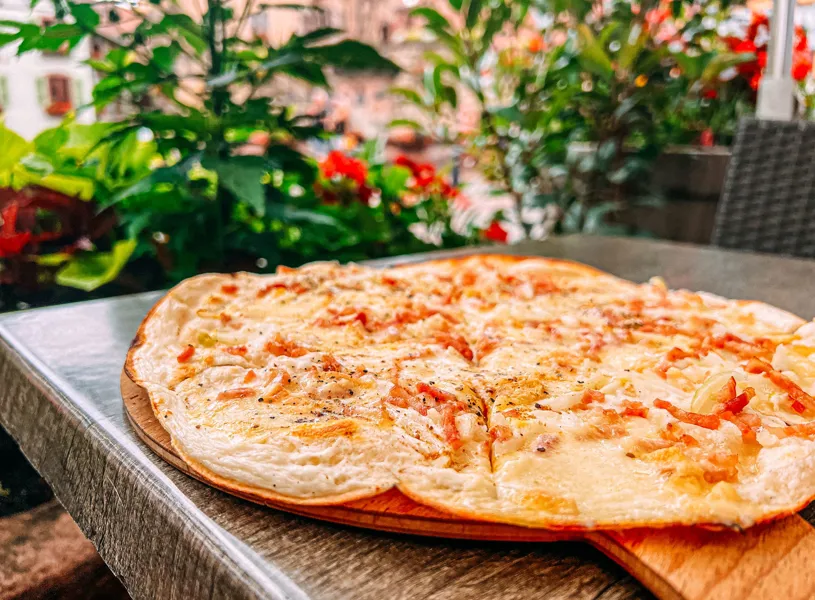 Savory Tarte Flambée, Gasthaus, Eckartsweier, Germany