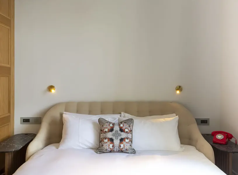 chamber-bedroom-virgin-hotels-edinburgh-scotland