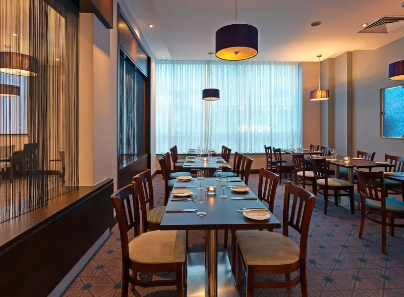Dining Area Leonardo Hotel Plymouth