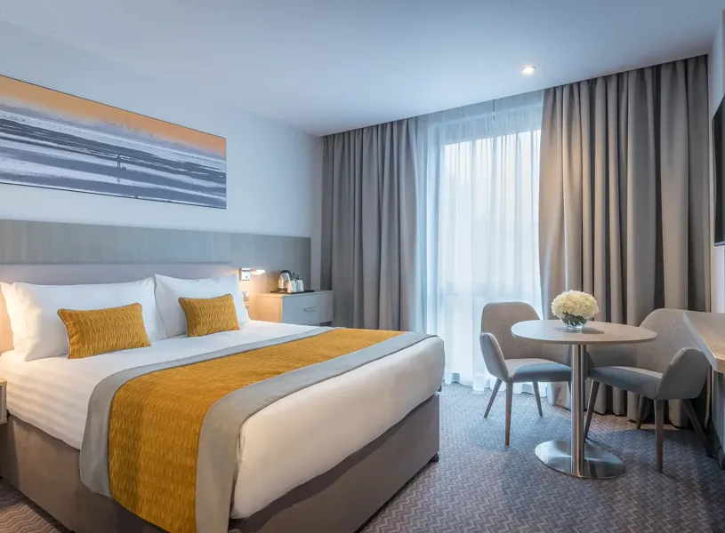 Deluxe Double Room Maldron Hotel Parnell Square Dublin