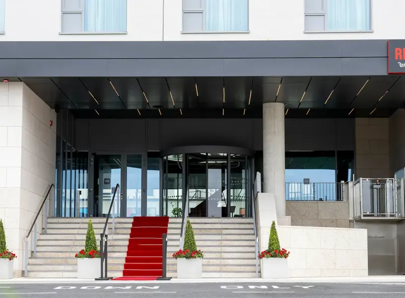 Entrance Radisson Red Galway